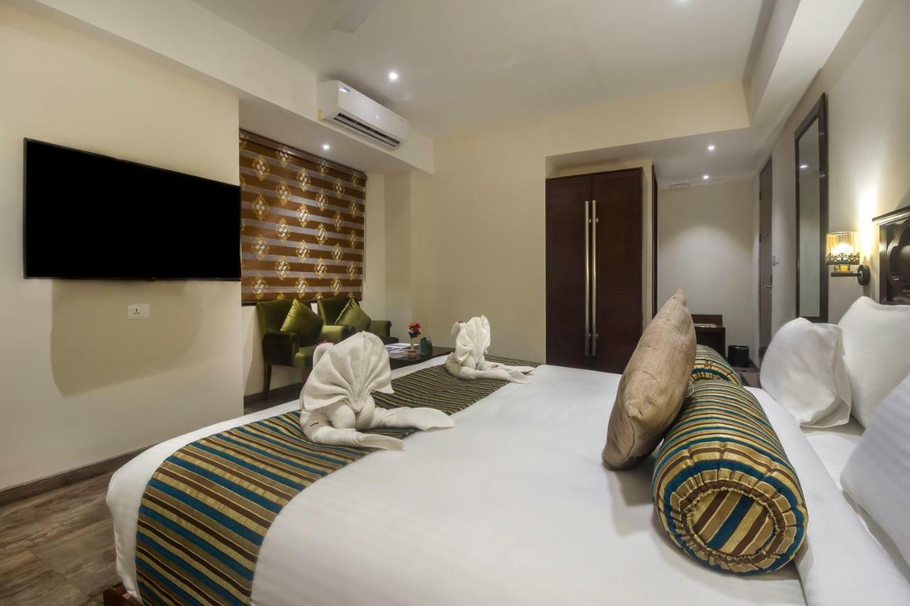 Hotel Ellbee Mussoorie Hills Exterior foto